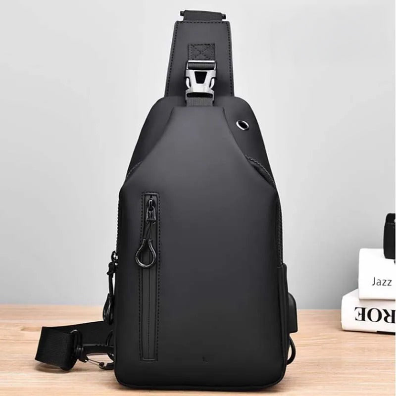 Erkek Minimal Göğüs Çantası