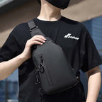 Erkek Minimal Göğüs Çantası